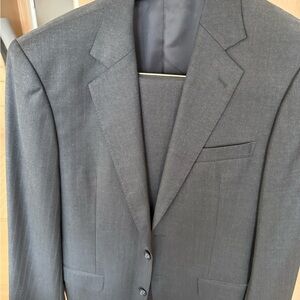 Elegant Charcoal Men's Suit